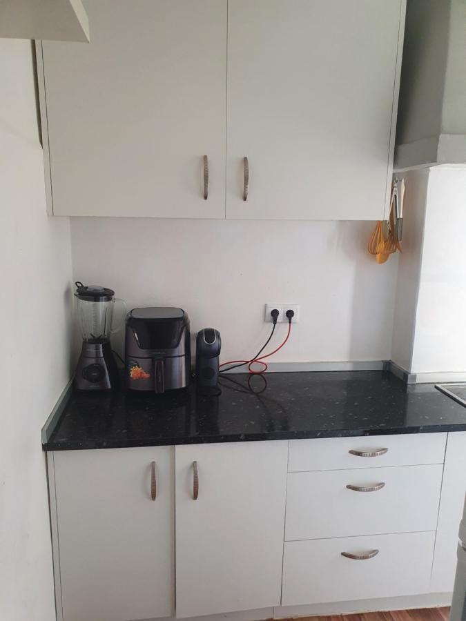 Habitacion Pequena Con Balcon Apartment Vigo Ngoại thất bức ảnh
